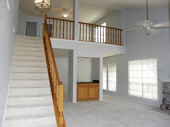 2nd image of 14731 Cobre Valley Dr