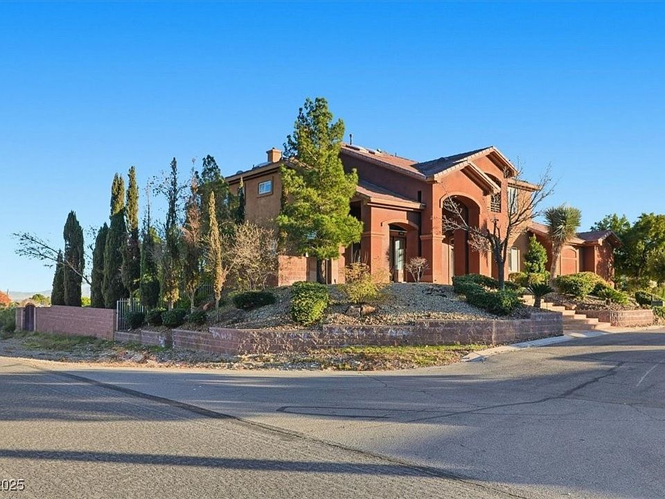 9465）ラスティケーダ・アットザツーサイト S.C.フィッシャー 9465 W Fisher Ave, Las Vegas, NV 89149 | Zillow
