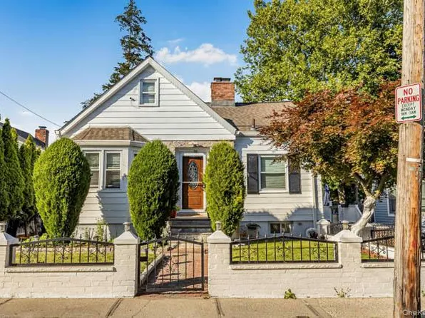 39 Nile Street, Yonkers, NY 10704