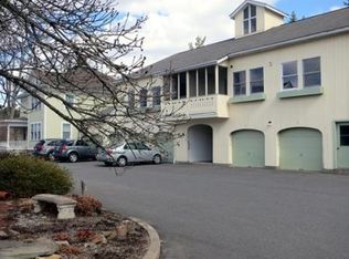 500 West St APT 2, Amherst, MA 01002