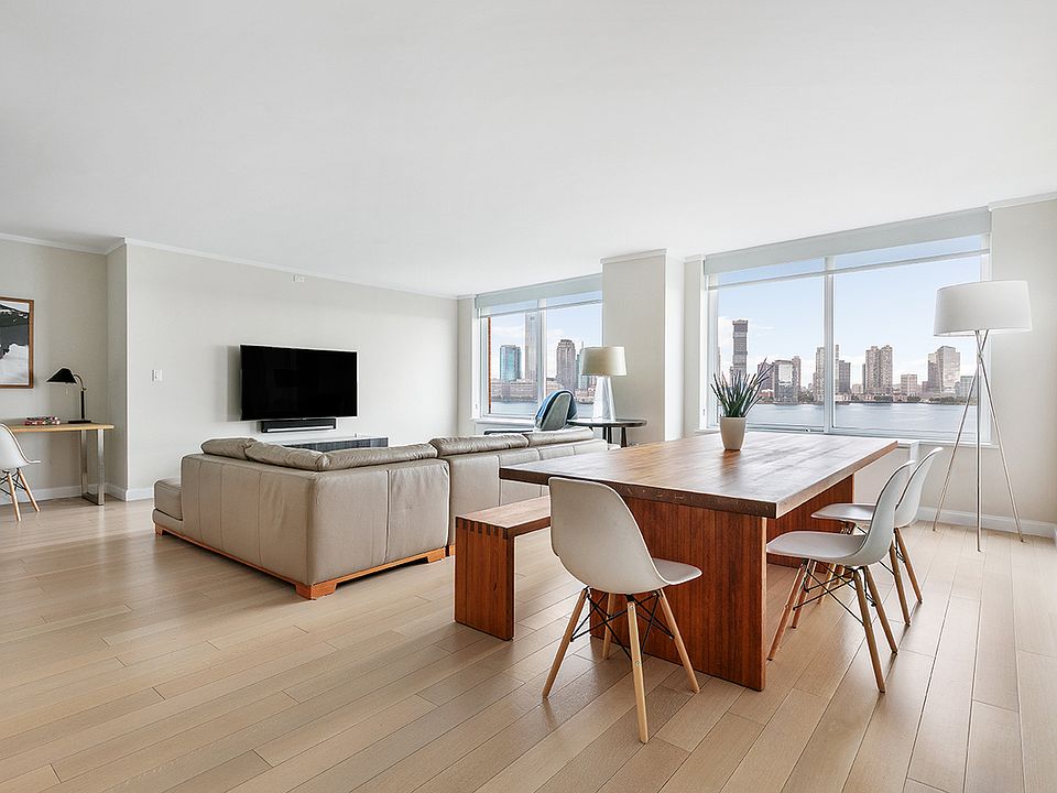 1st image of 212 Warren St APT 9J
