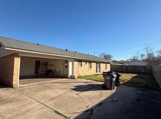 12633 Sunglow Ln, Farmers Branch, TX 75234