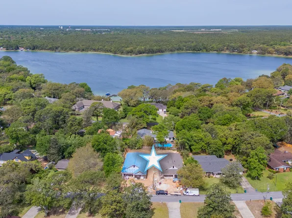 19 A Bayview Dr, Shalimar, FL 32579