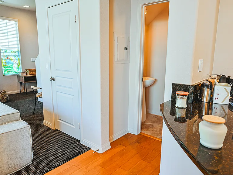 835 Harbor Cliff Way #286 — Photo 20