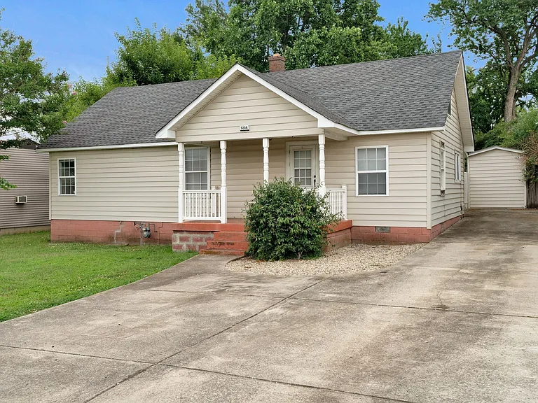 5206 Georgia Ave — Photo 3