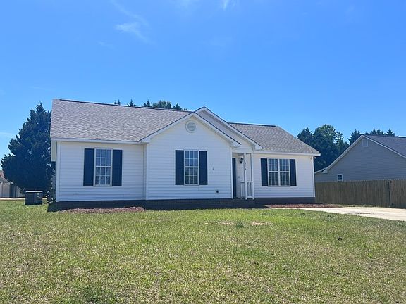 2nd image of 216 Wexford Dr