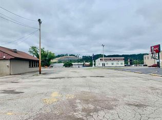 Winchester Ave, Ashland, KY 41101