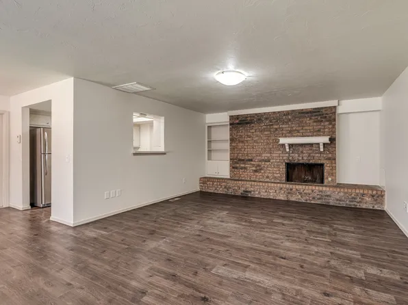9027 N Rockwell Dr, Oklahoma City, OK 73132