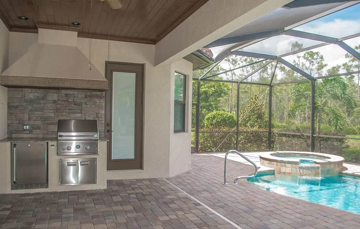Building Photo - 9522 Firenze Cir