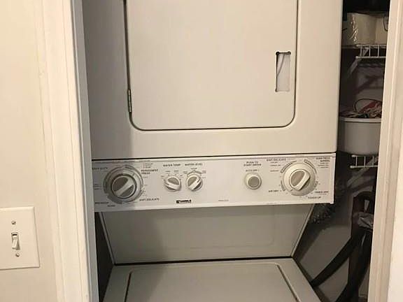 5th image of 500 Washington St APT 707