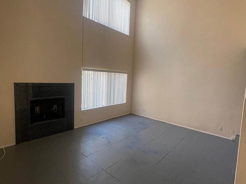 1st image of 967 Hammond St APT 6