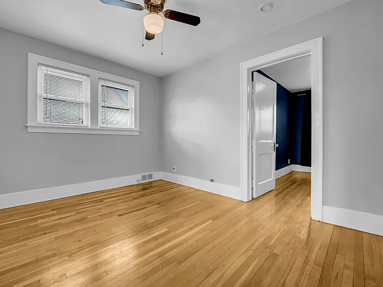 23921 Oxford St #2 — Photo 10