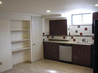1207 Carpenter St #A, Philadelphia, PA 19147