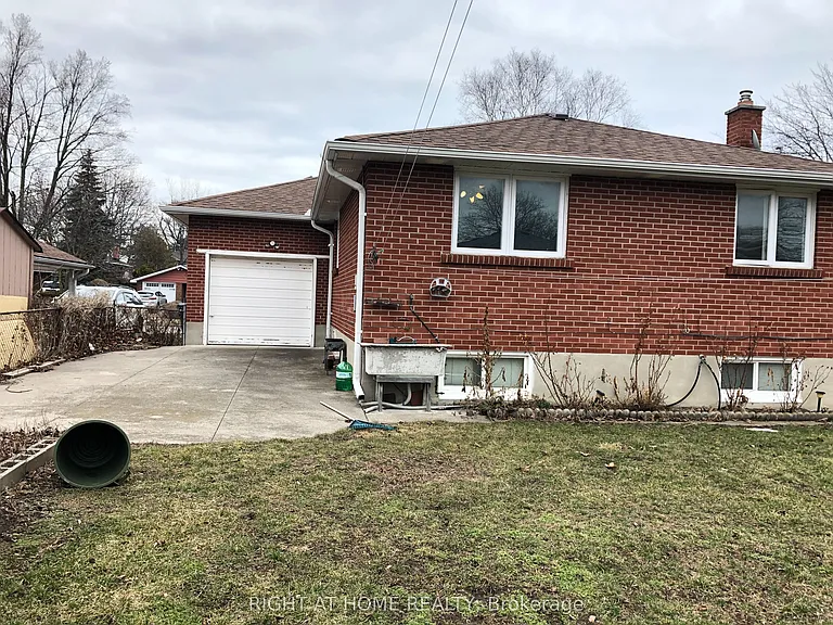 55 Limevale Cres — Photo 10