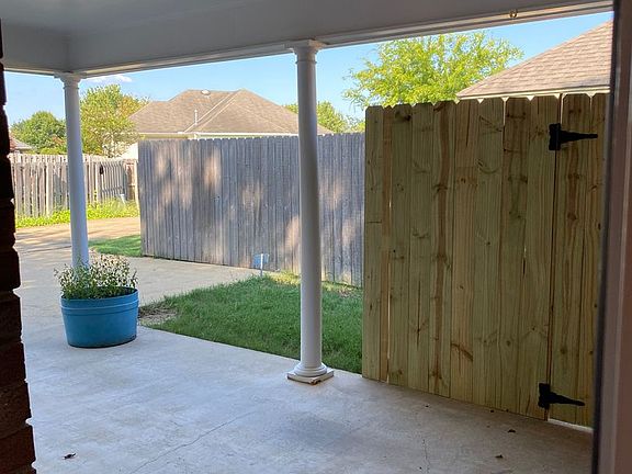 2nd image of 8601 Hallwood Dr
