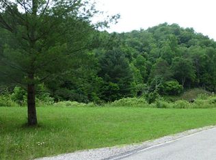 53 Sammys Cv, Topton, NC 28781