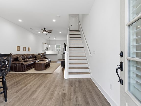 3rd image of 2025 Morrison Ridge Dr