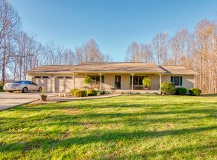 190 Dogwood Hills Rd, Fall Branch, TN 37656