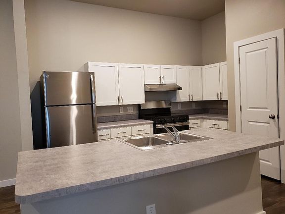 2nd image of 4365 Paredes Ave #D4g6mbp1k
