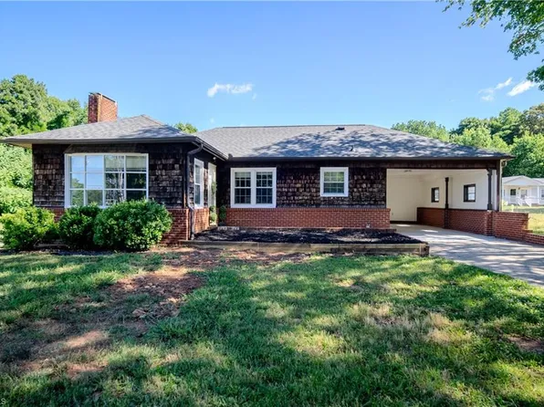 1690 Community Rd, Lexington, NC 27295