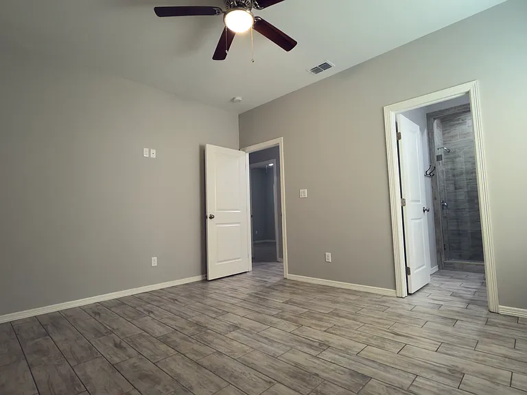 1404 W Heritage Dr #2 — Photo 10