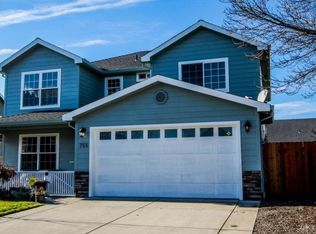 755 Spring Valley Dr, Medford, OR 97501