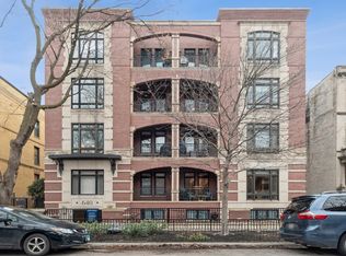 640 W Barry Ave APT 101, Chicago, IL 60657
