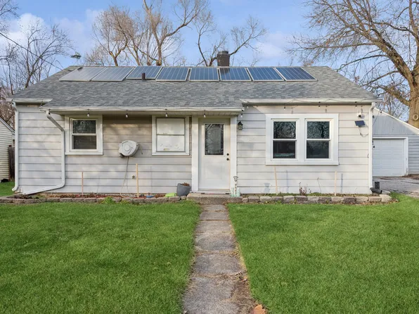 1507 Beech St, Valparaiso, IN 46383