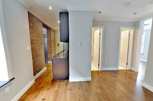 Rented by REAL New York | media 6