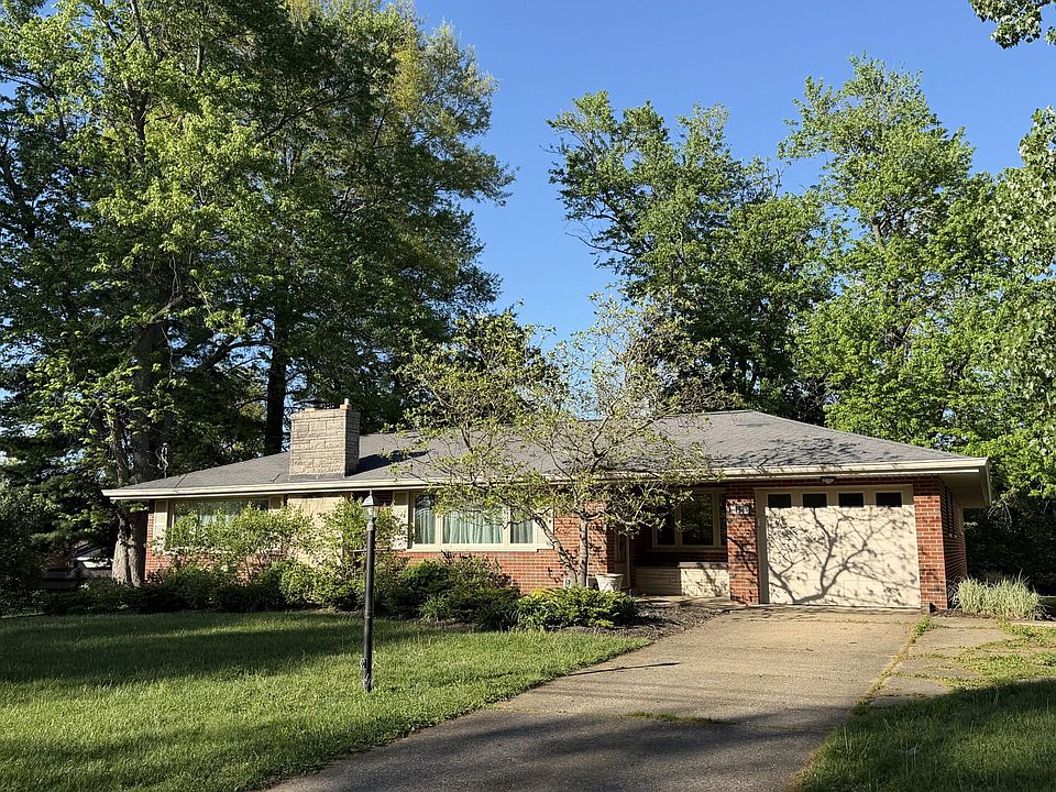 1st image of 150 Kathleen Dr