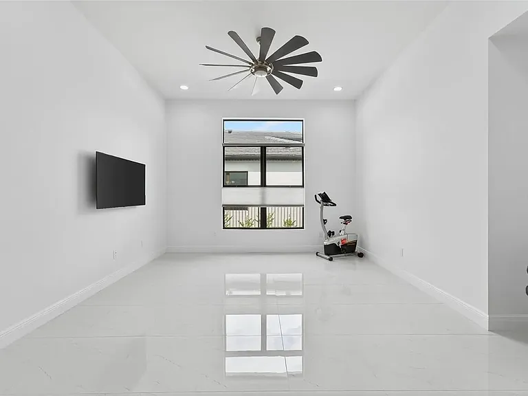 8950 Baroque Ter — Photo 18