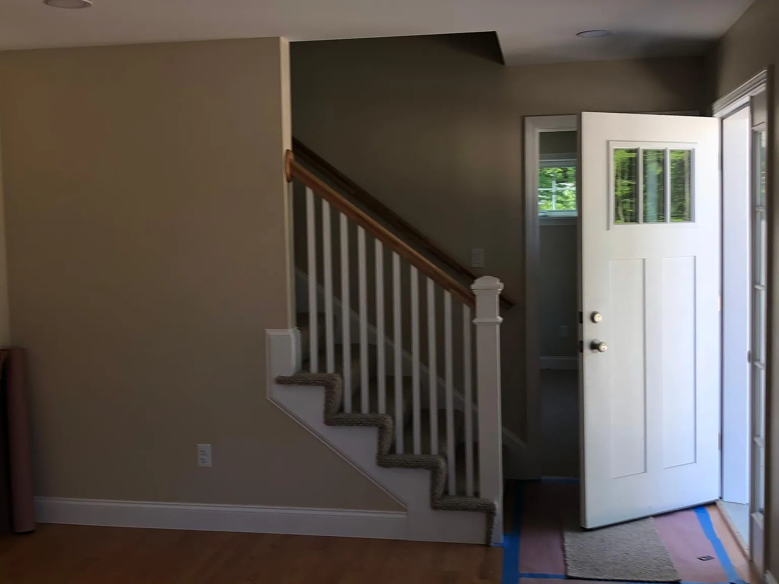 25 Sylvan Rd — Photo 3