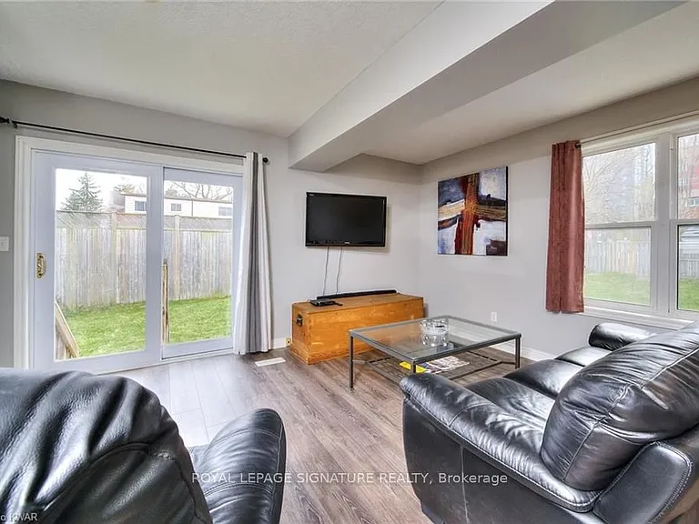 29 Marshall St #B — Photo 3
