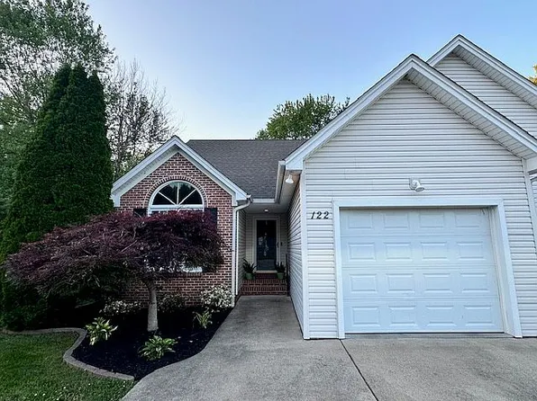 122 Berry Ct, Paducah, KY 42001