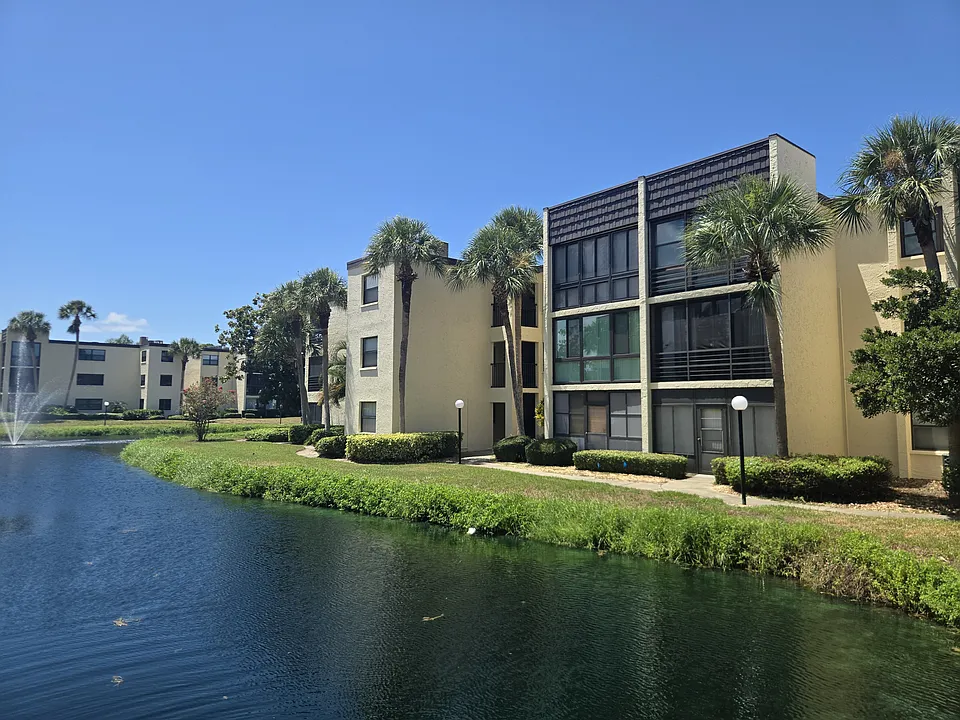 14255 Rosemary Ln #8220