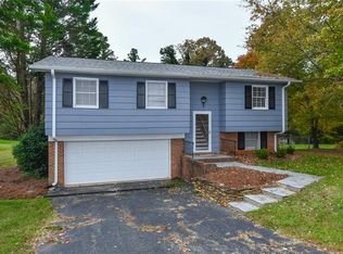 1109 W Dalton Rd, King, NC 27021