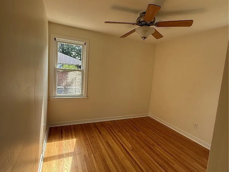 113 Argyle Ave #LOWER — Photo 17