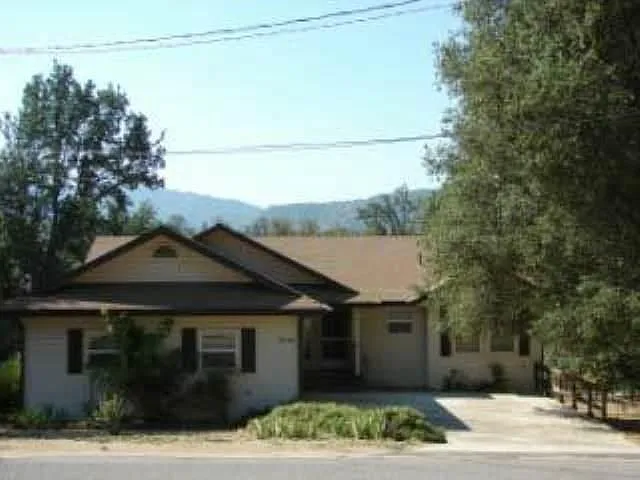 49566 Pierce Dr photo 1