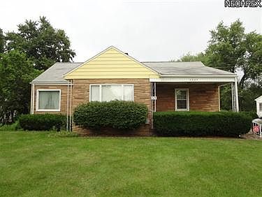 1st image of 2695 Morris Ln