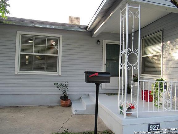 2nd image of 927 McIlvaine