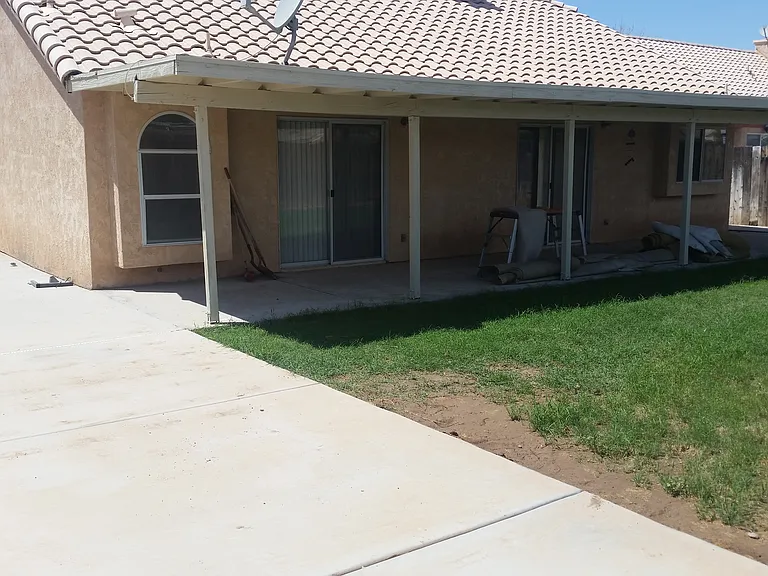 410 Tesoro Ln — Photo 10
