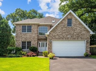 1165 Linden Ave, Deerfield, IL 60015