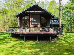 412 Stahl Rd, Somerset, PA 15501