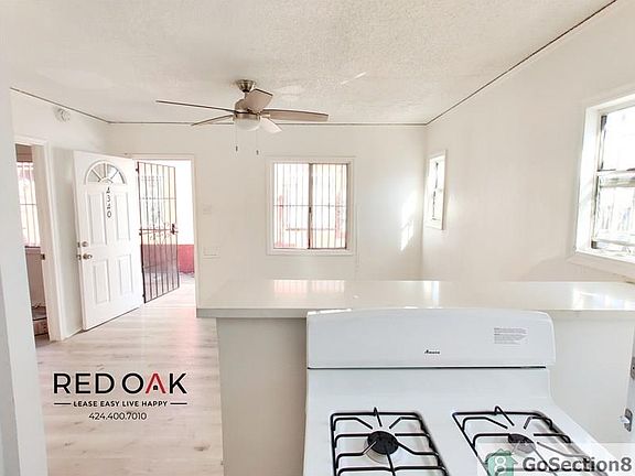 4th image of 4334 S Main St #4340