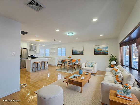 4th image of 151-28 24th Rd Road