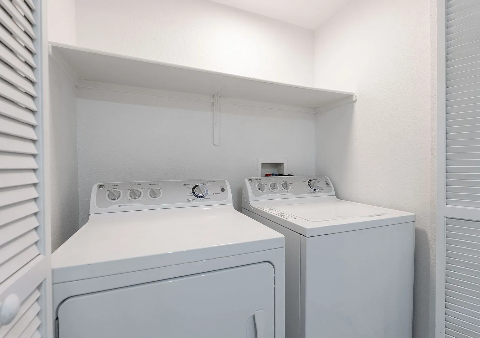 10245 S Maryland Pkwy #1212 Las Vegas NV 89183 — Photo 4