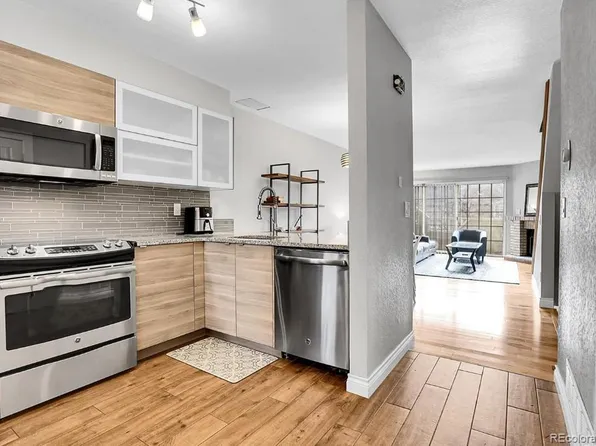 1818 S Quebec Way #11-8, Denver, CO 80231