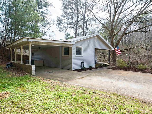 4th image of 578 Cross St