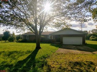 8329 Pleasant Valley Rd, Camden, OH 45311