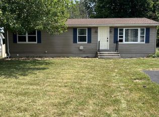 29 E Locust Ln, New Oxford, PA 17350
